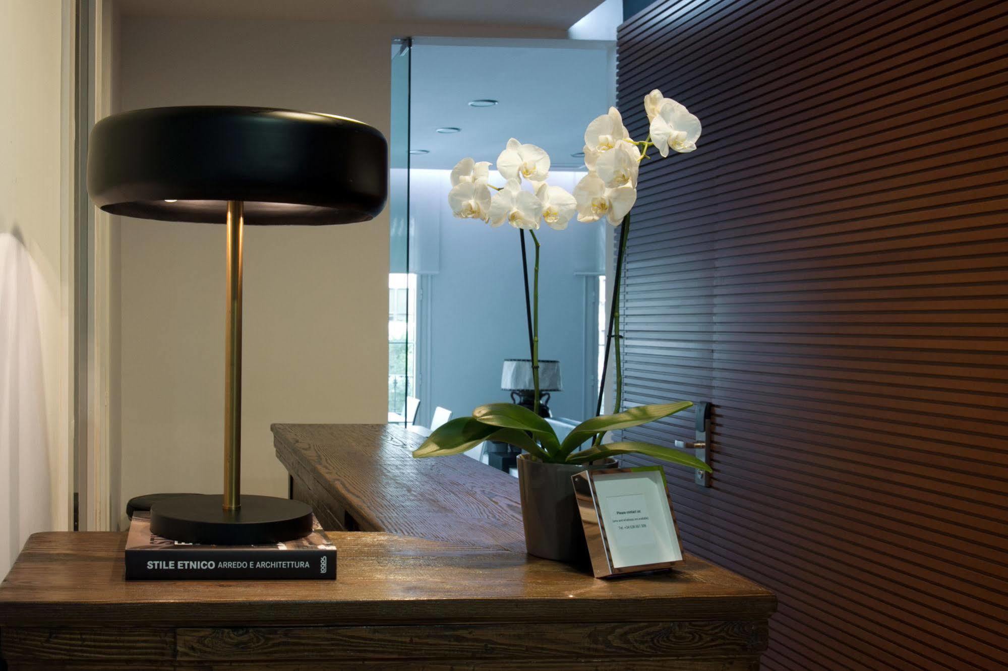 The 8 Boutique B&B Barcelona Ngoại thất bức ảnh
